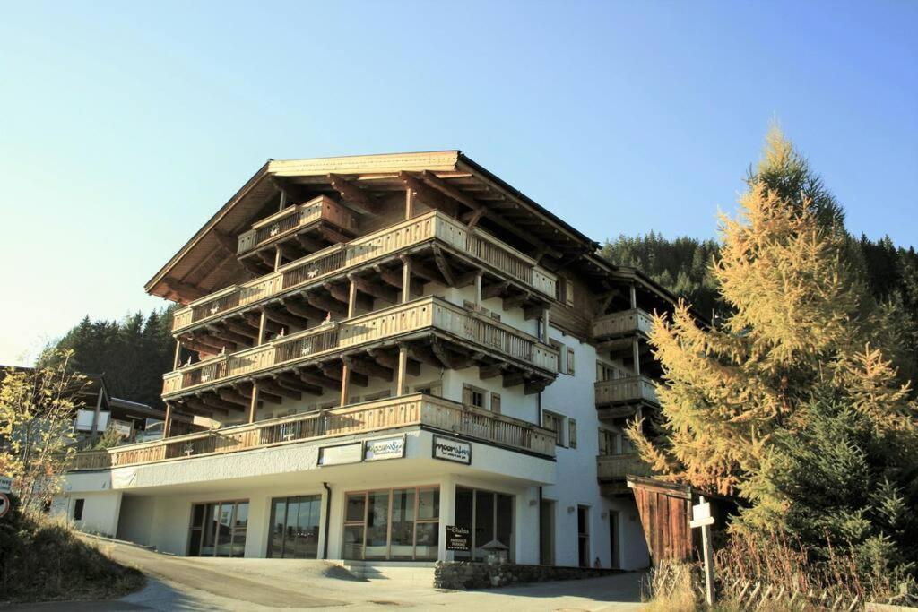 Ski-in&Out Alpine Style Apartment near Kitzbühel Mittersill Exterior foto